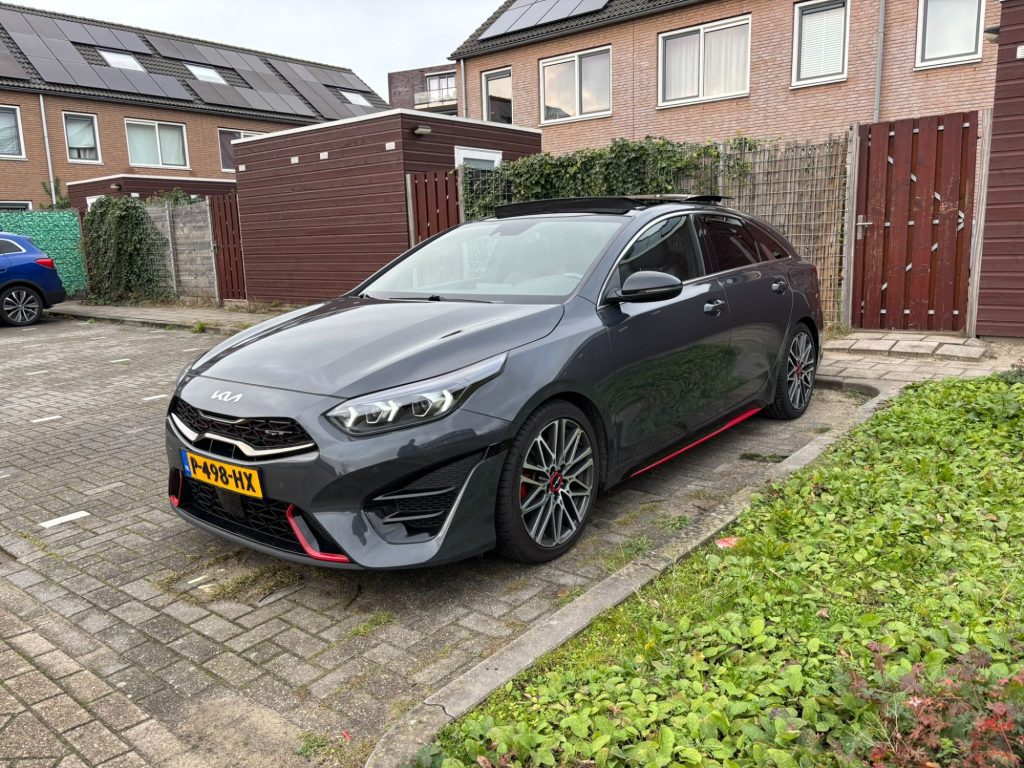 Kia ProCeed 1.6 T-GDI GT