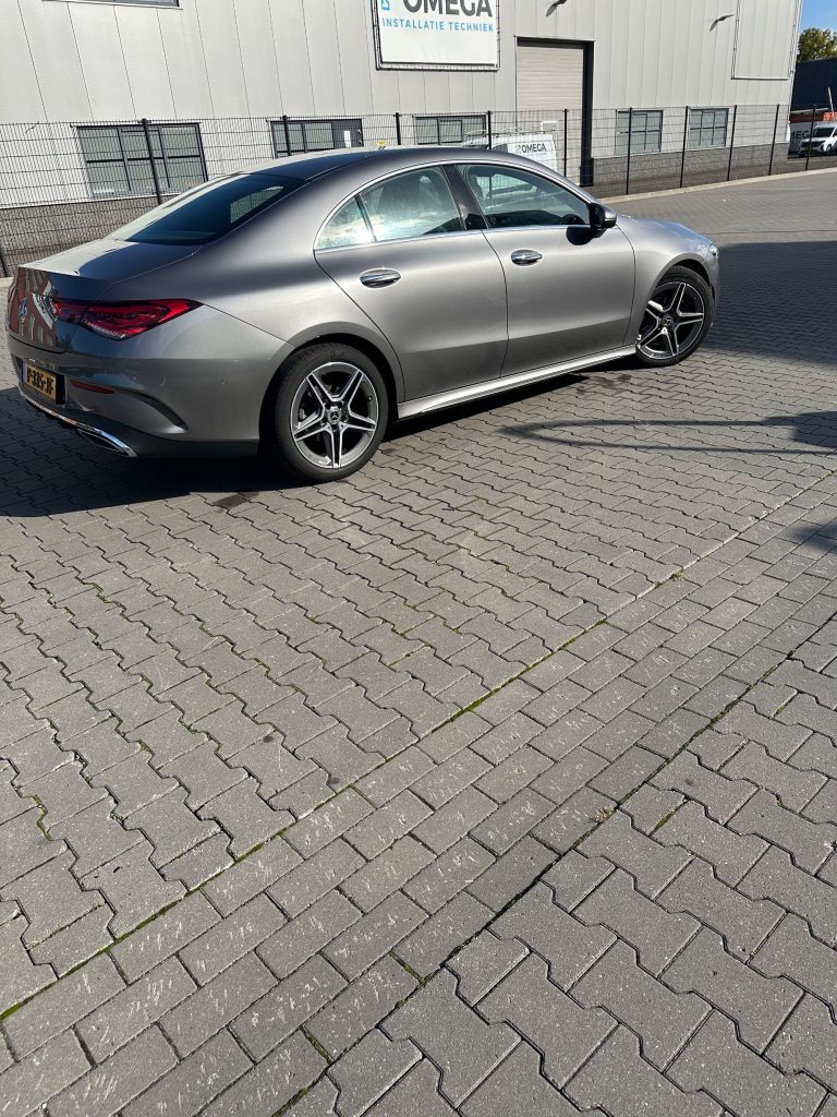 Mercedes-Benz CLA